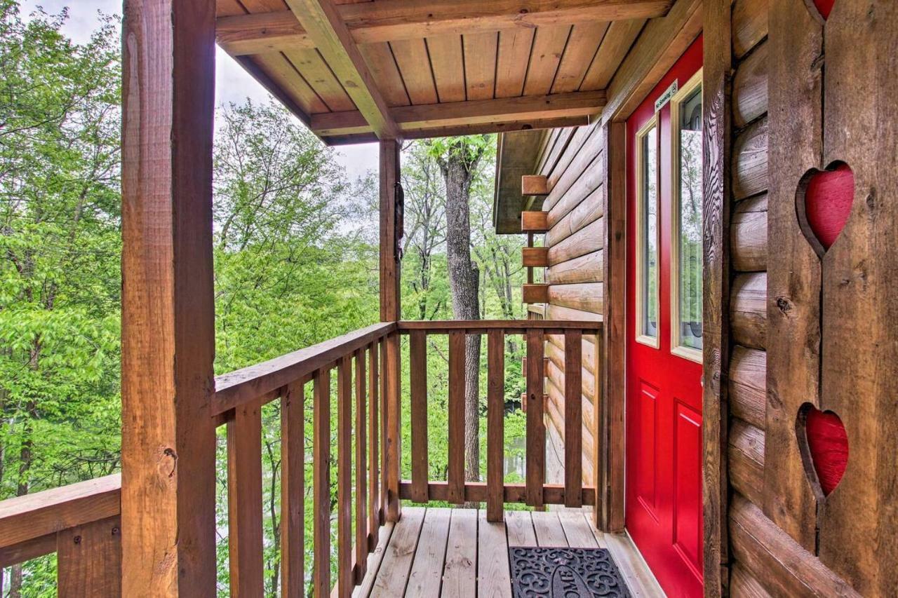 River Rush- Cozy Riverfront Cabin 5 Mi To Pigeon Forge Villa Sevierville Exterior photo