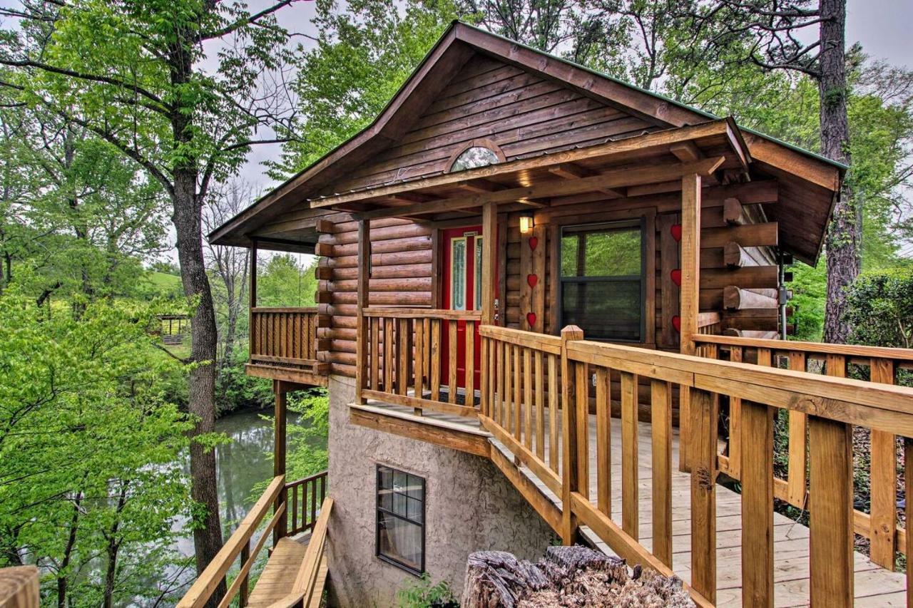 River Rush- Cozy Riverfront Cabin 5 Mi To Pigeon Forge Villa Sevierville Exterior photo